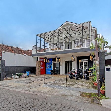 Oyo 91952 Oase Hostel يوغياكارتا المظهر الخارجي الصورة